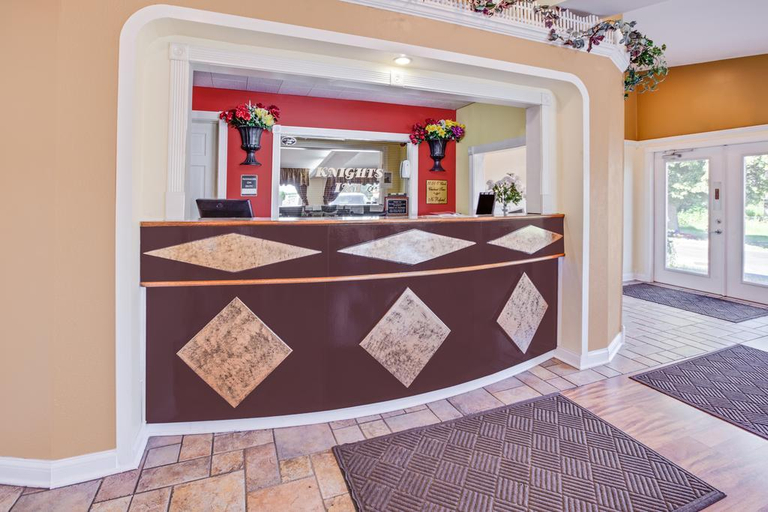 Public Area, Knights Inn Saginaw, Saginaw