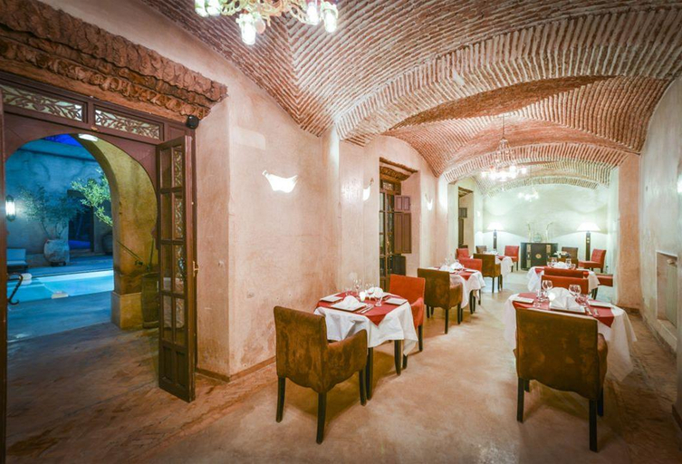 Food & Drinks 5, Caravanserai, Marrakech