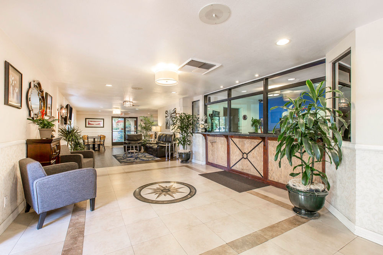 Public Area 2, Rodeway Inn & Suites Colton-Riverside, San Bernardino