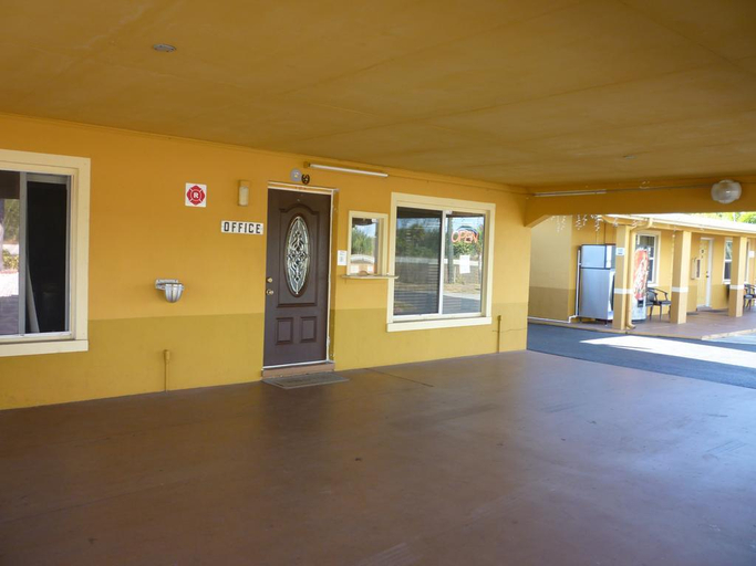 Public Area, American Inn Punta Gorda, Charlotte