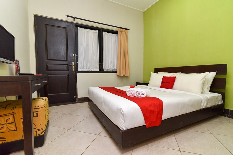 Bedroom 4, Formerly RedDoorz @ Puputan Renon Denpasar, Denpasar