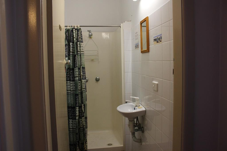 Bathroom 4, Burwood Bed And Breakfast, Sydney