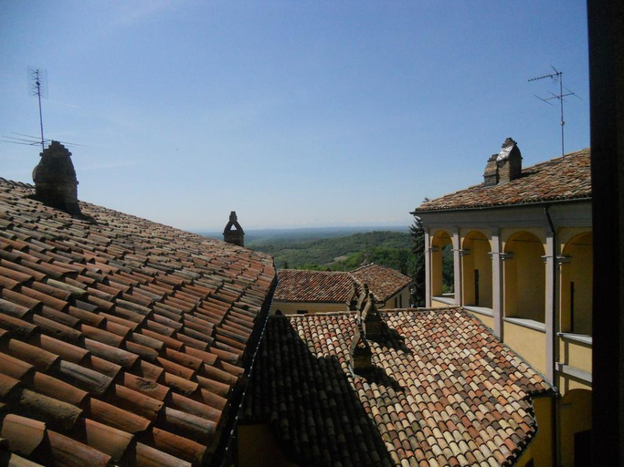 Exterior & Views 2, Martelletti, Asti