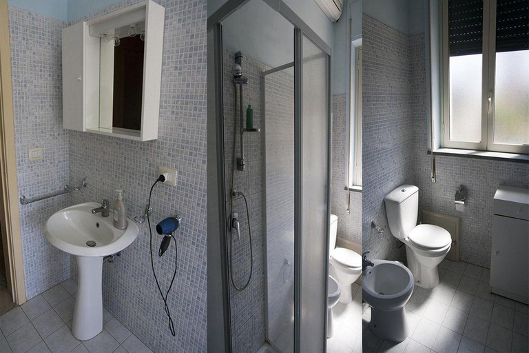 Bathroom, Rosso Vulcano, Catania