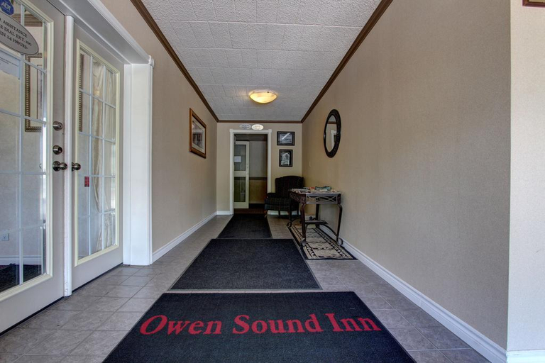 Public Area 2, Owen Sound Inn, Grey