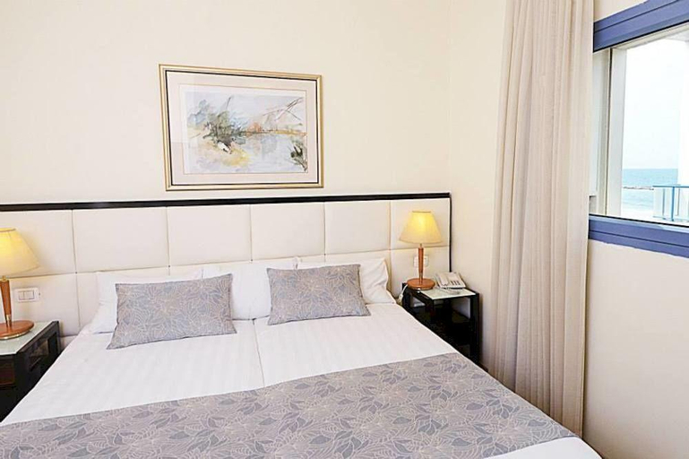 Bedroom 4, Abratel Suites