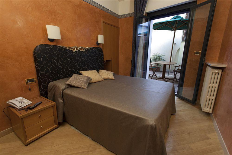 Exterior & Views 2, Hotel Europa, Verona