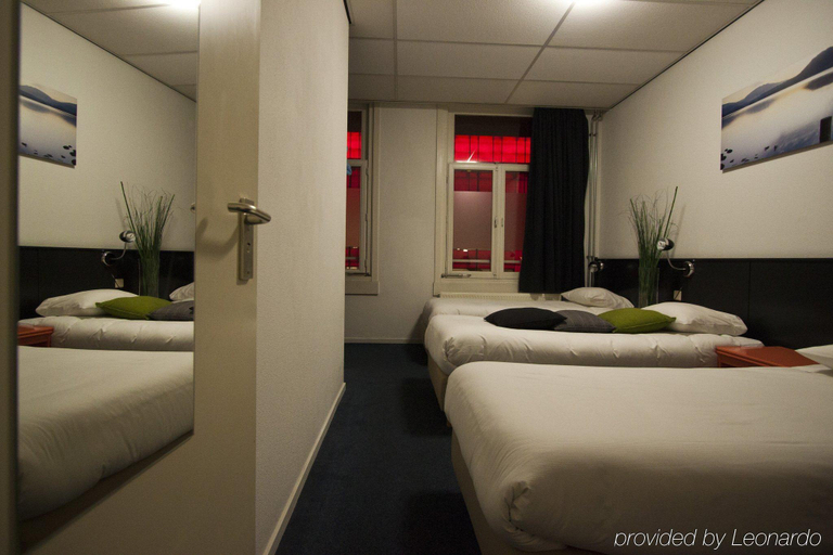Bedroom 2, La Boheme, Amsterdam