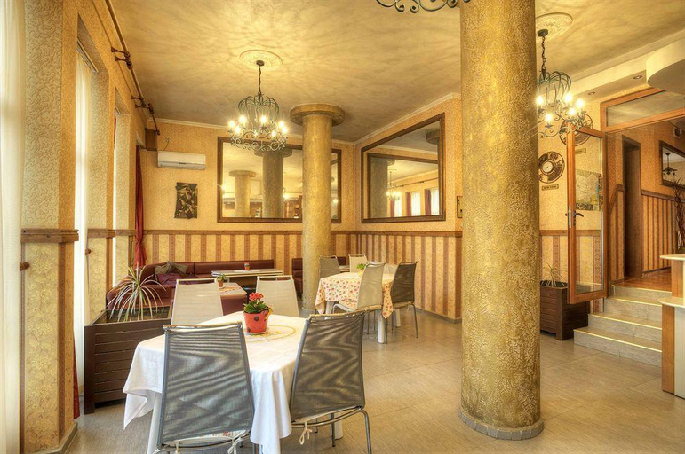 Public Area, Hotel Tarnava, Veliko Tarnovo