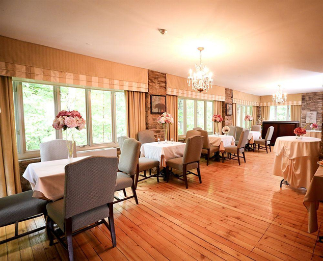 Public Area 3, Glenerin Inn & Spa, Peel