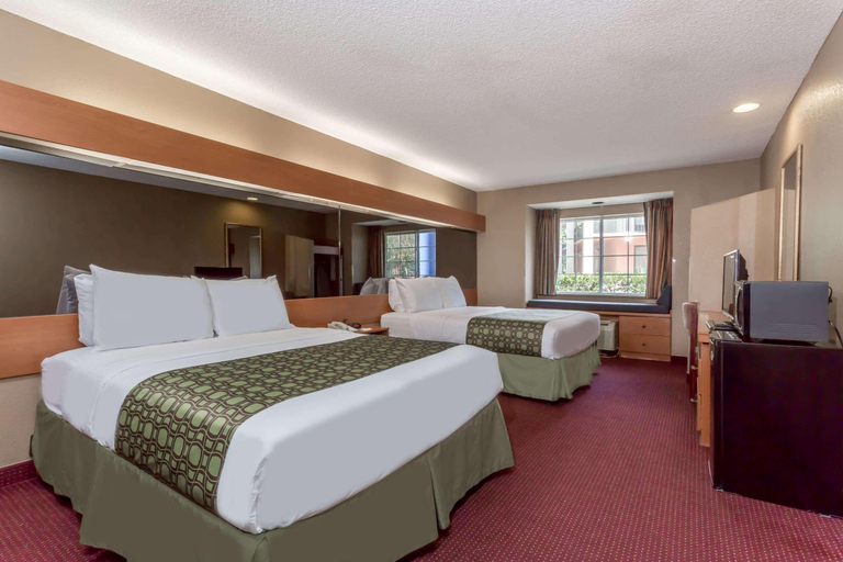 Bedroom 3, Sleep Inn & Suites Tallahassee-Capitol, Leon