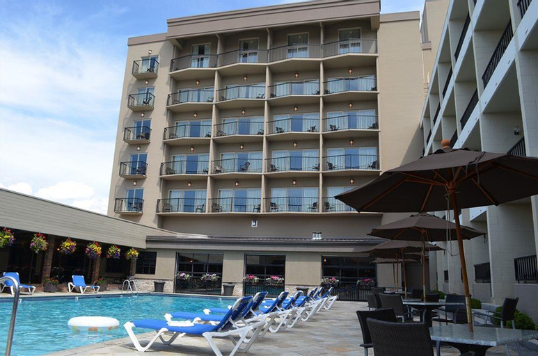Coast Capri Hotel, Central Okanagan