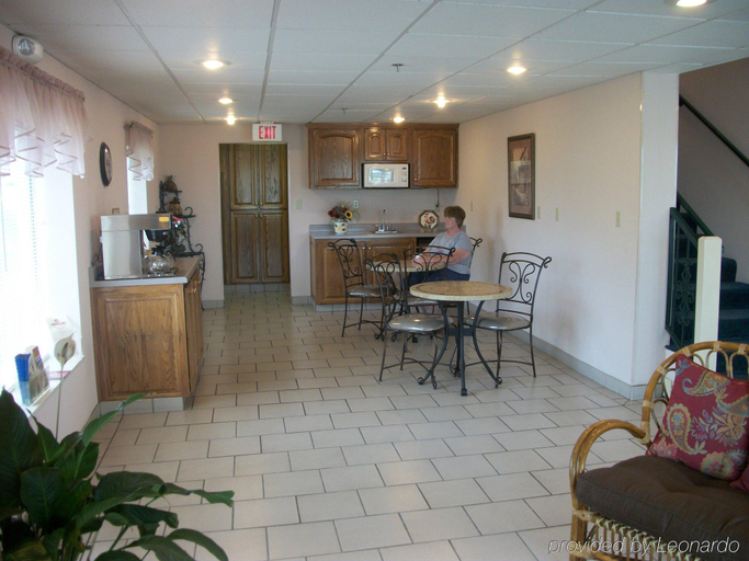 Public Area 4, Budget Host Westgate Inn, Laurel