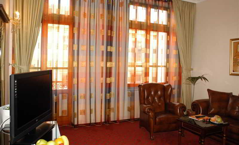 Bedroom 3, Millenium Palace Bitola