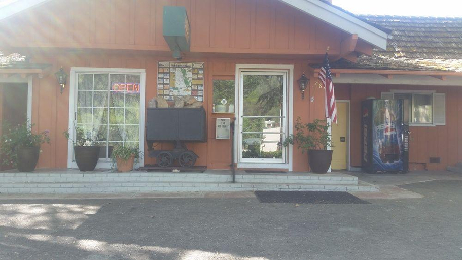 Exterior & Views 2, The Gold Lodge, Tuolumne