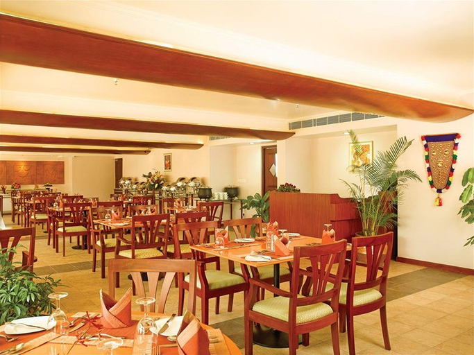 Food & Drinks 5, Classic Sarovar Portico, Thiruvananthapuram
