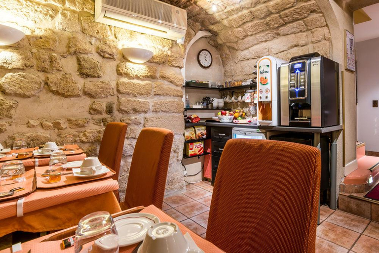 Public Area 4, Austin's Saint Lazare Hotel, Paris