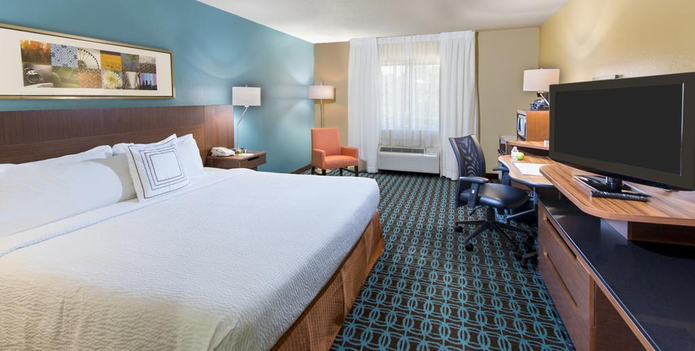 Bedroom 4, Fairfield Inn Tuscaloosa, Tuscaloosa