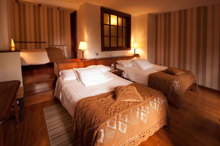 Bedroom 2, Hotel Victoria, Cuenca