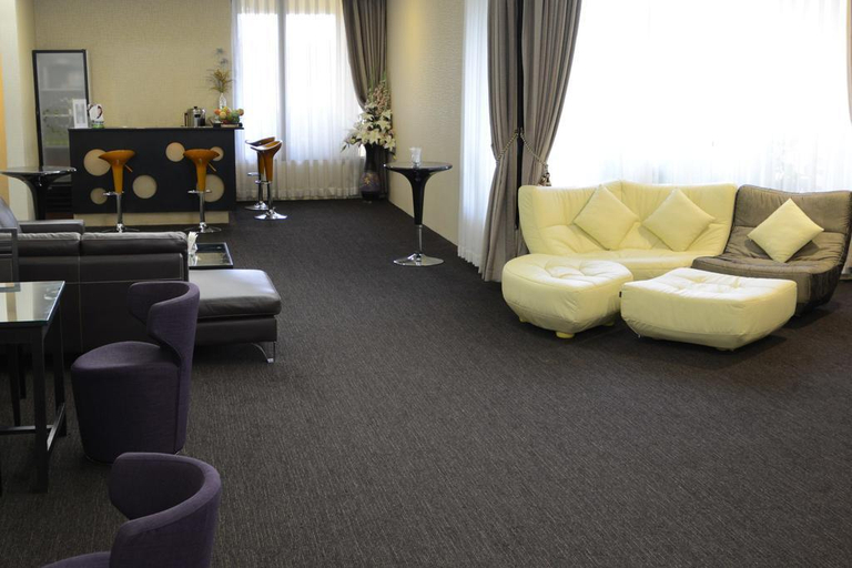 Public Area 2, Avenue 64 Hotel, Yangon