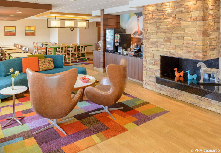 Public Area 3, Fairfield Inn by Marriott Joplin, Newton
