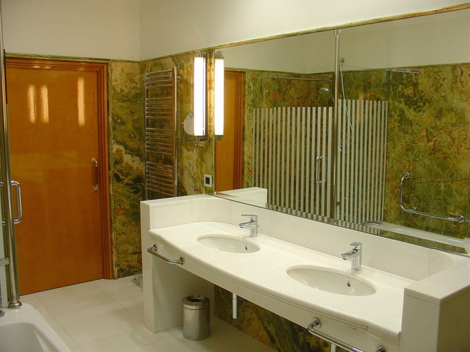 Bathroom 5, Alda Mirador Del Moncayo, Soria