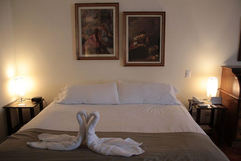 Bedroom 3, Hotel Luisiana, Santa Ana