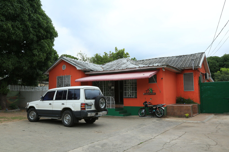 Reggae Hostel,