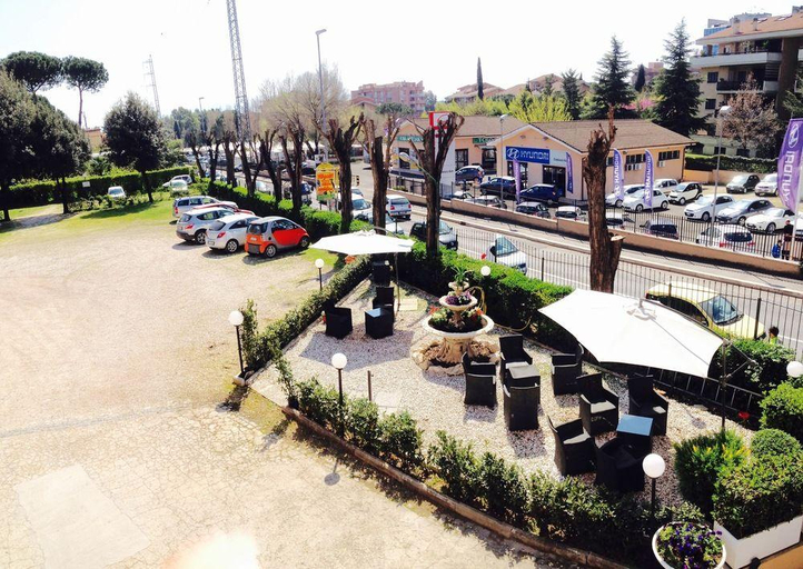 Exterior & Views 2, Hotel Darival Nomentana, Rome