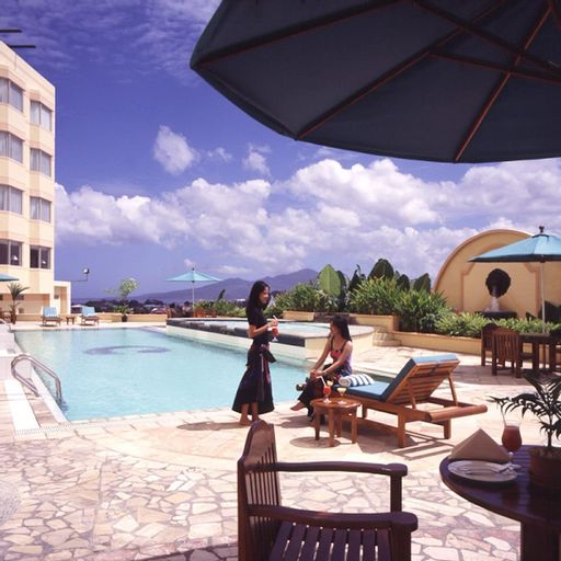 Gran Puri Manado, Manado