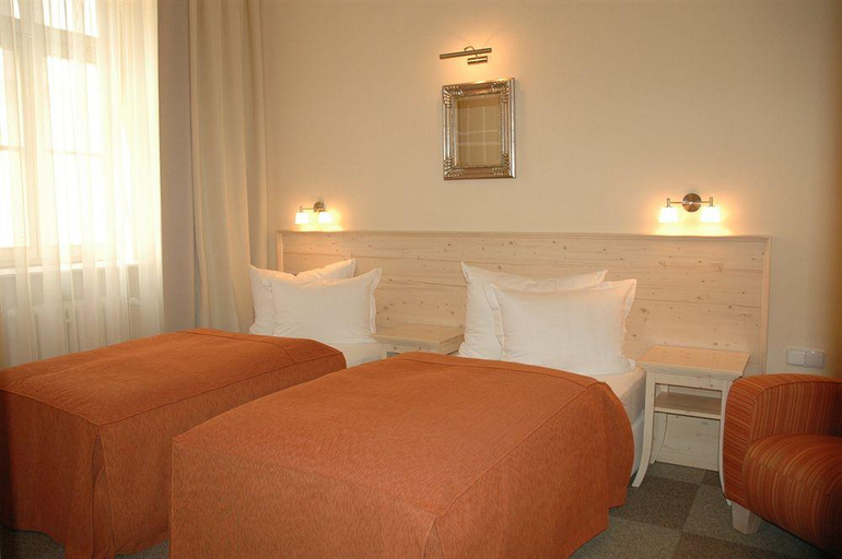Sport & Beauty 2, Unitas Hotel, Praha 1