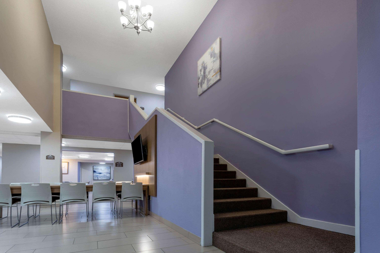Public Area 2, Microtel Inn & Suites by Wyndham Southern Pines / Pinehurst, Moore