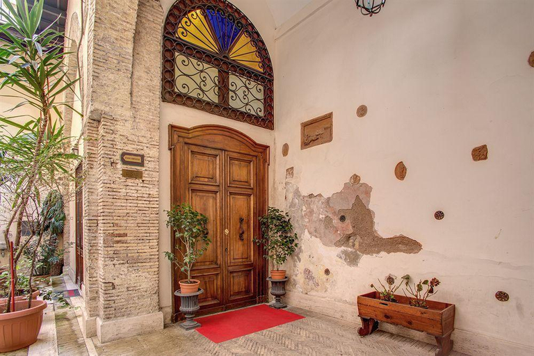 Public Area 3, Navona Gallery Suites, Rome