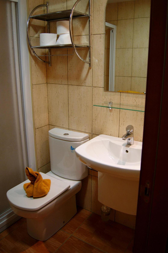 Bathroom 5, Apartamentos Ecuador, Las Palmas