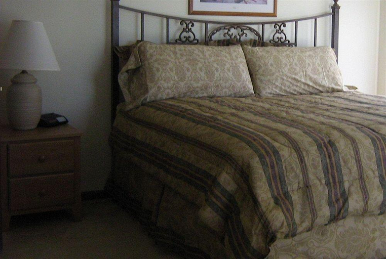 Bedroom 3, The Inn at Tallgrass, Sedgwick