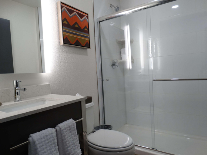 Bathroom 4, Best Western Plus Yuma Foothills Inn & Suites, Yuma