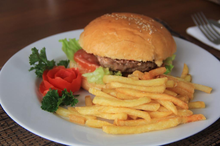 Food & Drinks 4, Anggie Stay, Badung