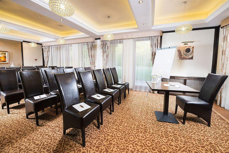 Business Facilities 5, Aventinus Hotel, Nyíregyháza