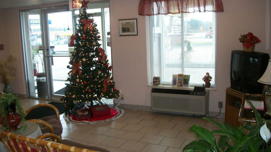 Public Area 3, Budget Host Westgate Inn, Laurel