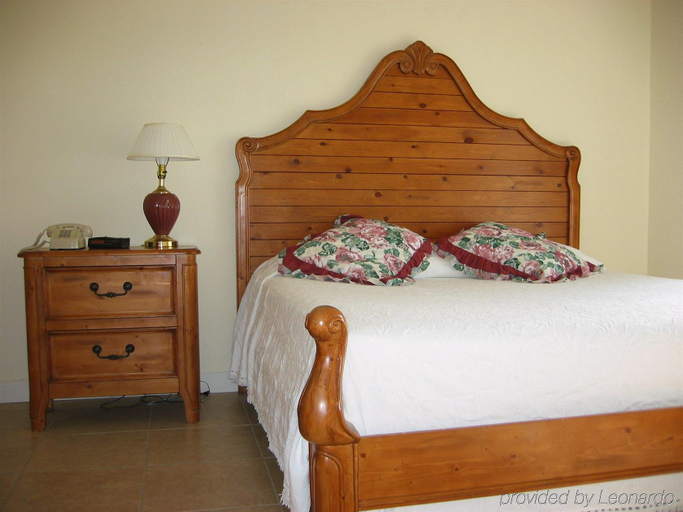 Bedroom 3, Lido Islander Inn and Suites, Sarasota