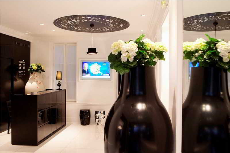 Public Area 3, First Hotel Paris Tour Eiffel, Paris