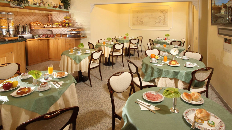 Food & Drinks 2, Hotel Dorica, Rome