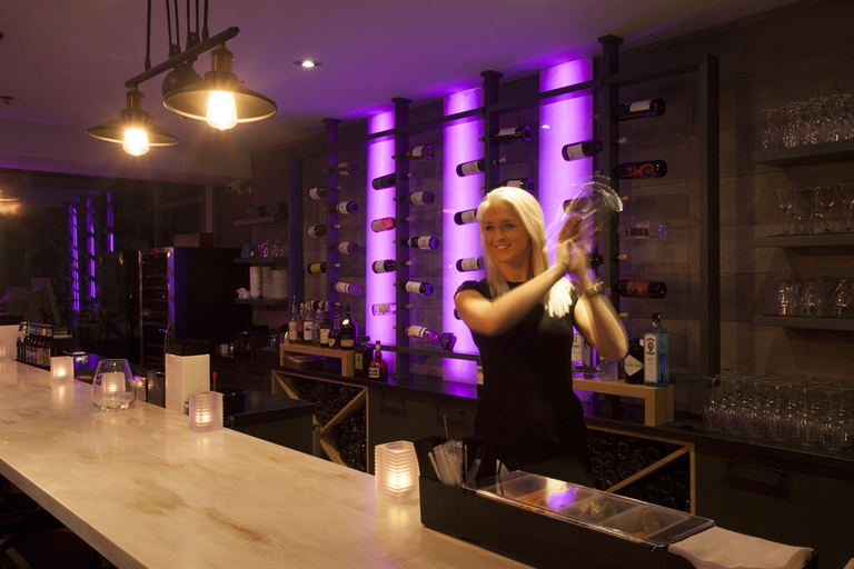 Public Area 3, Hotel 10, Montréal