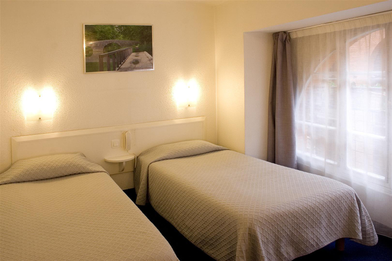 Bedroom 3, Ours Blanc Toulouse Centre, Haute-Garonne
