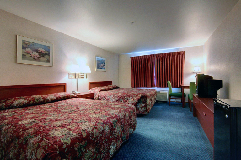 Bedroom 3, Americas Best Value Inn Edmonds Seattle N, Snohomish