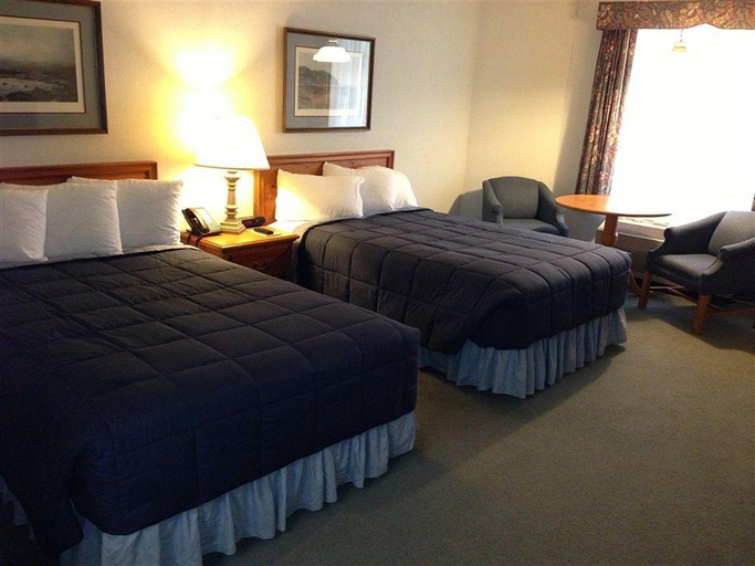 Bedroom 3, Fontana Village Inn, Walworth