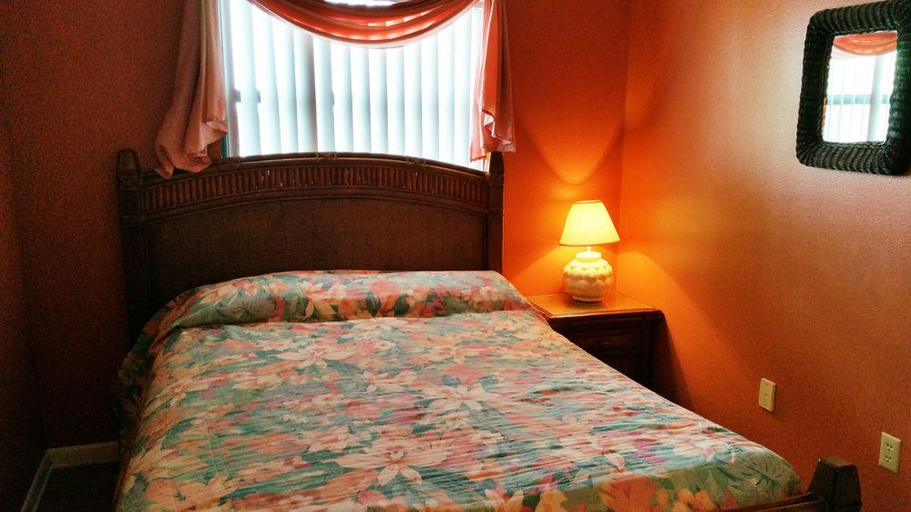 Bedroom 4, Las Brisas Condominiums, Pinellas