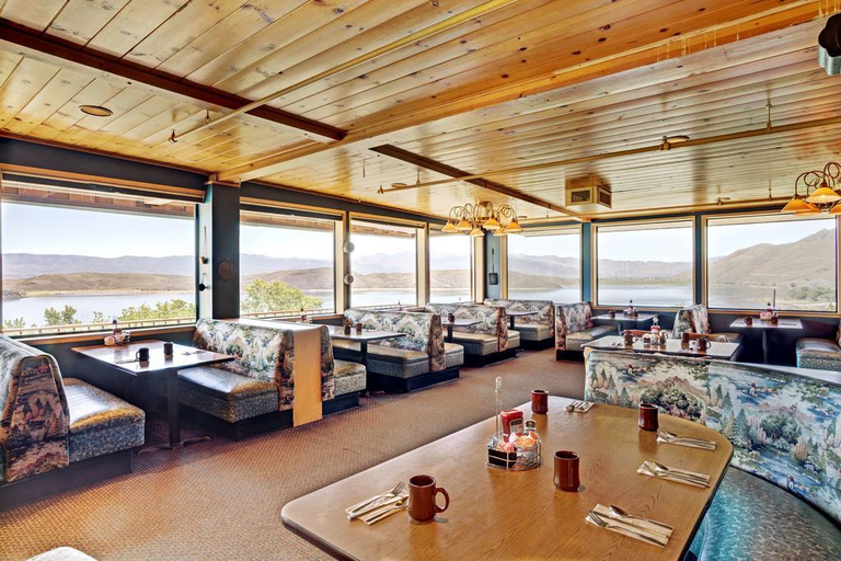 Food & Drinks, Super 8 by Wyndham Gardnerville Topaz Lake, Douglas
