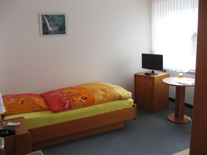 Bedroom 4, Hotel Isabel, Waldeck-Frankenberg
