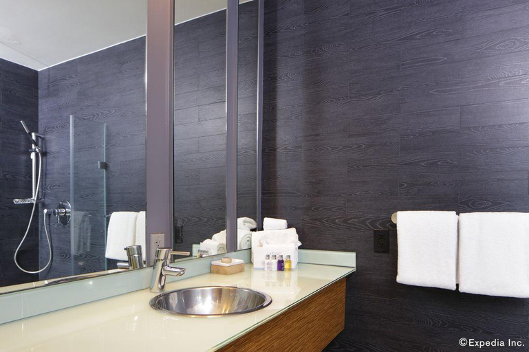 Bathroom, Sense South Beach Hotel, Miami-Dade
